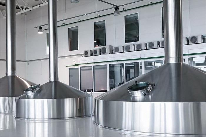 精釀啤酒廠設(shè)備-山東天泰啤酒設(shè)備